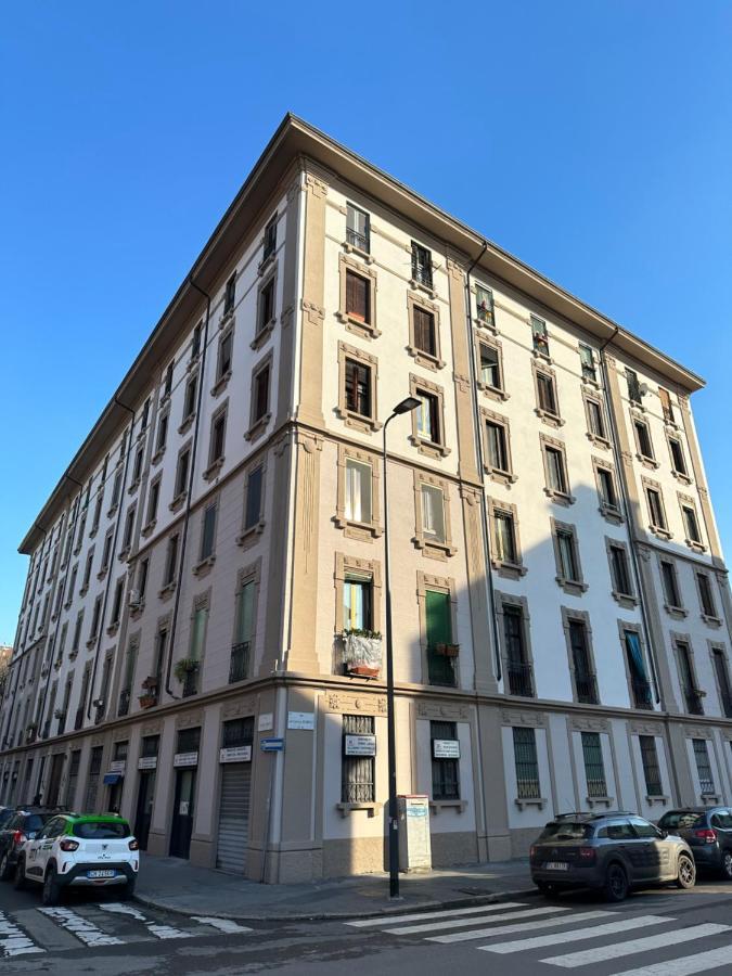 Lr Deluxe Apartments - Fondazione Prada - Metro M3 Milano Ngoại thất bức ảnh